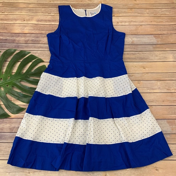 Modcloth Dresses & Skirts - Bea & Dot Modcloth polka dot dress with pockets